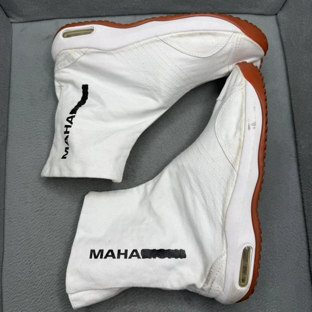 Maharishi Maha Tabi Men's Size 9 White Canvas Split Toe Ninja Boots Gum Sole